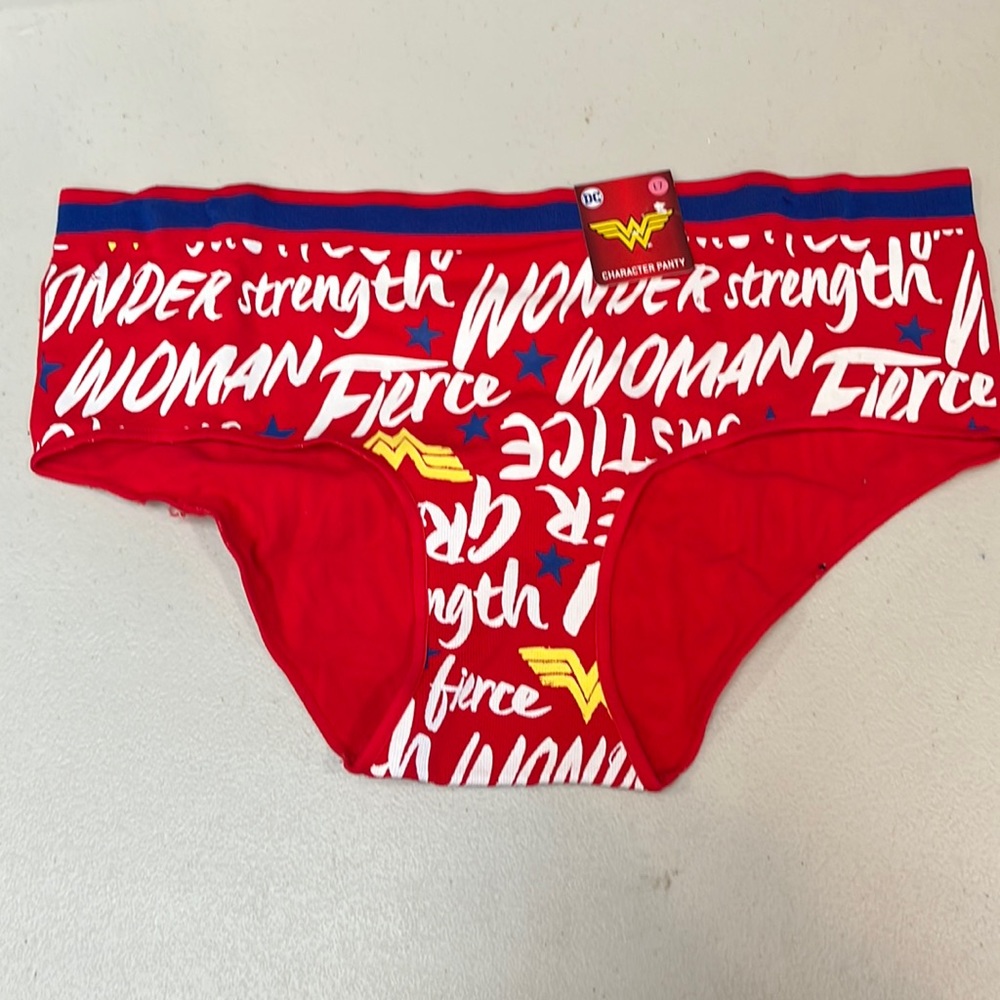 Wonder Woman panty